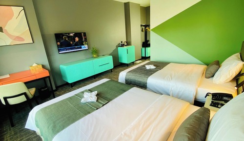 Standard Twin Room