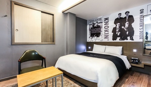 Room (Special Room)