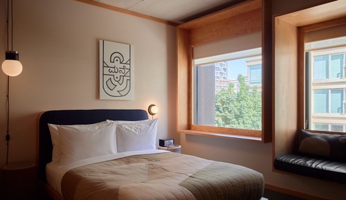 Room (Small)