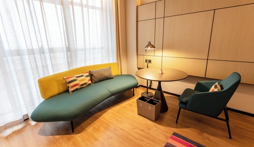 Room, 1 King Bed, Non Smoking, City View