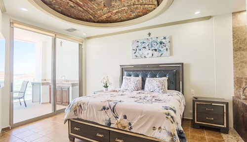 Grand Condo