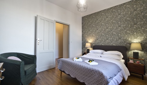 Business Apartment