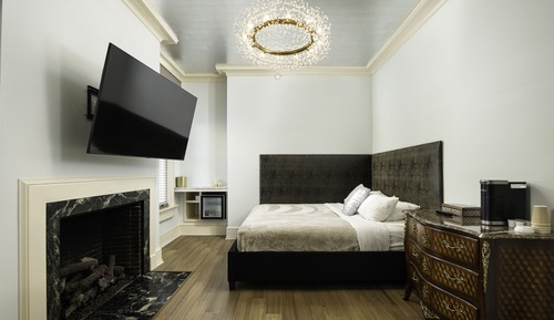 The Madison Suite