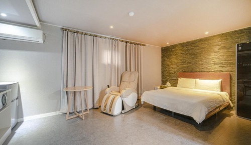 Basic Room, 1 Bedroom (VIP)