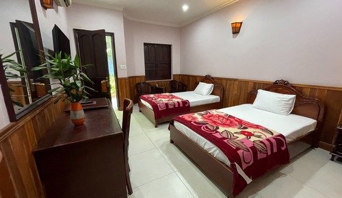 Superior Twin Room