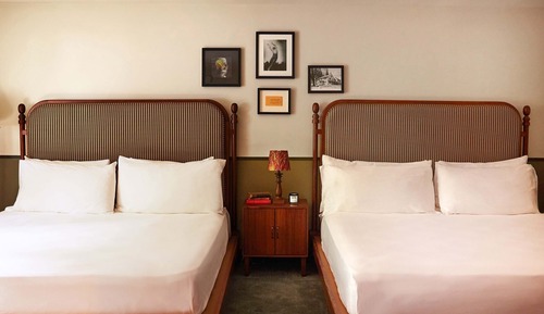 Deluxe Two King Suite