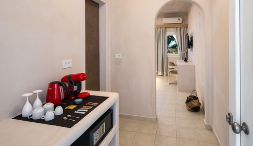 Junior Suite, Pool View