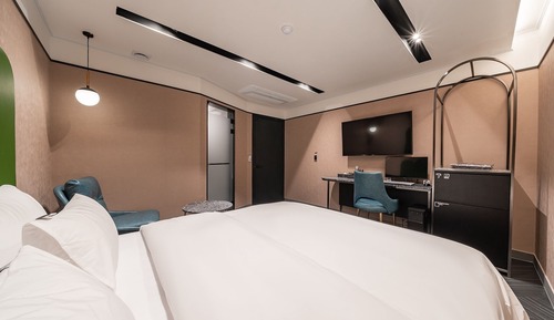 Room (Deluxe (OTT))