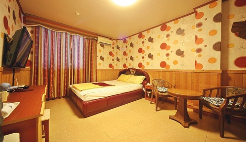 Room (General room)