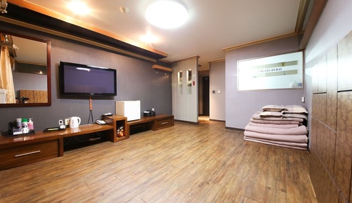 Room (Ondol (100% disinfection/Good for roo)
