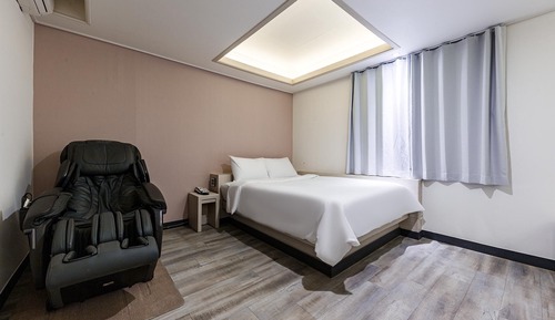 Room (Junior Suite)