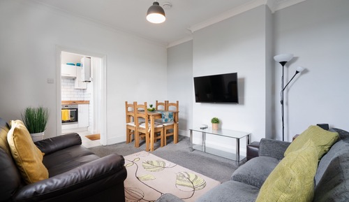 House, Multiple Bedrooms