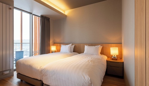 1 Bedroom Premier Suite