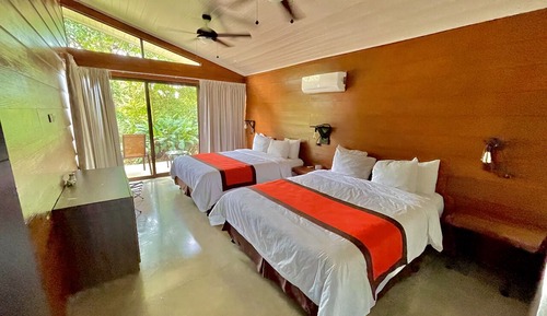 Rainforest Villa Ficus