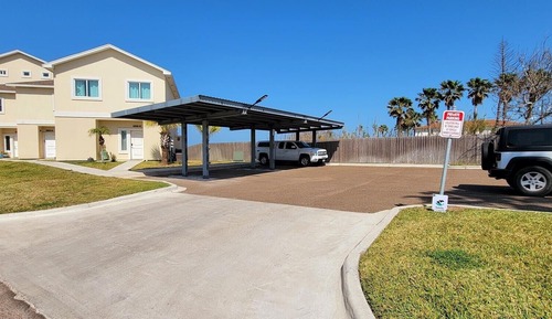 Condo, 3 Bedrooms