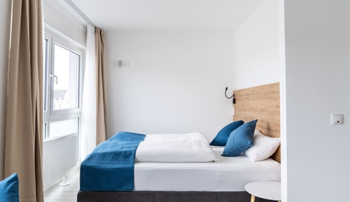 Junior Studio Suite (204-304-404)