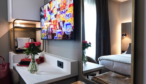 Superior Room, Garden View