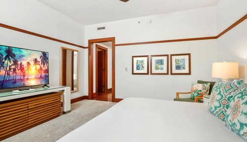 Condo (3 Bedrooms)