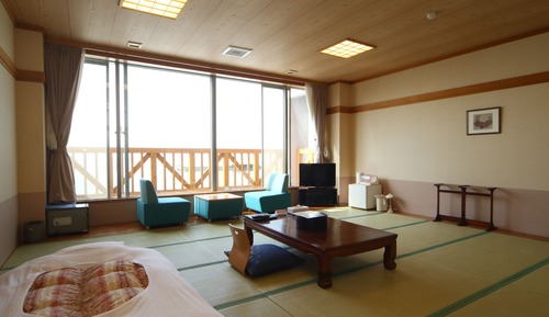 Japanese Style Room with Toilet (2nd Floor) for 8 People