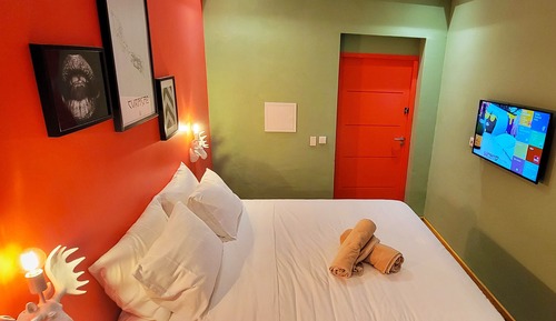 Standard Room, 1 King Bed