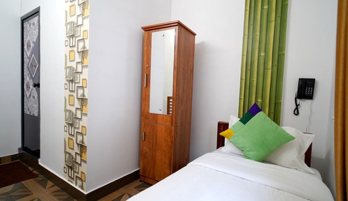 Economy Single Room