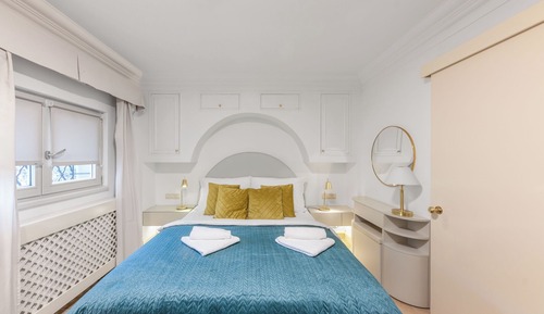 Luxury Apartment