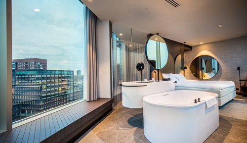 Suite, 1 King Bed, Hot Tub