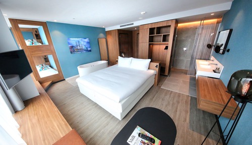 Family Quadruple Room, Multiple Beds