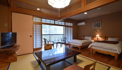 Riverside Room (No River View) Run of House, Shared Bathroom - Main Building 2F