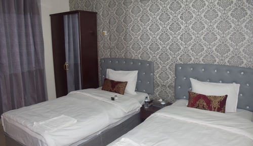 Deluxe Twin Room, 2 Twin Beds, Smoking, City View