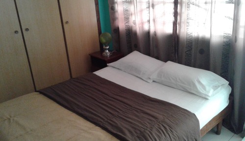 Economy Room