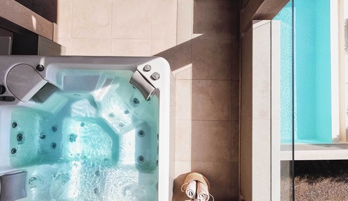 Premium Studio Suite, Hot Tub (Outdoor Jacuzzi)