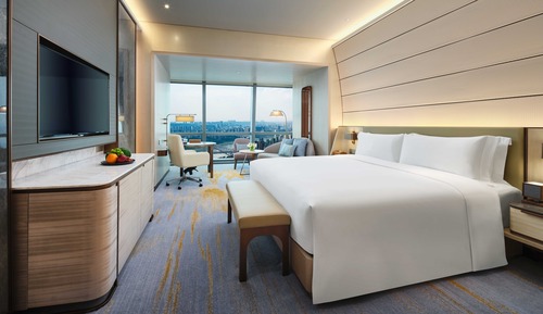 Classic Room, 1 King Bed, Accessible