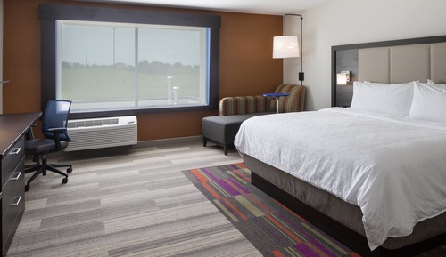 Standard Room, 1 King Bed, Accessible (Hearing Accessible)