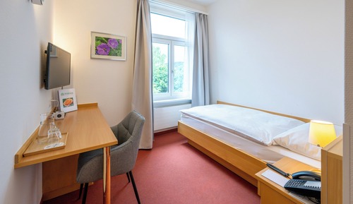 Standard Single Room
