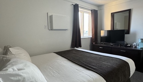 Basic Single Room