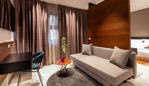 Comfort Triple Room