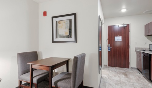 Suite, 1 King Bed with Sofa bed, Non Smoking