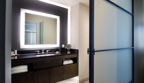 Executive Room, 1 King Bed (Hearing Accessible)