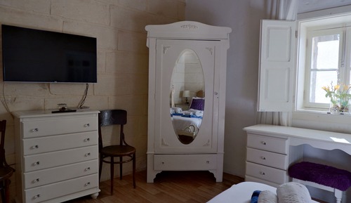 Standard Double Room (Marsaxlokk)