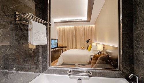 Suite Room - City View / Sea View