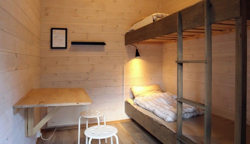 Economy Twin Room, Shared Bathroom