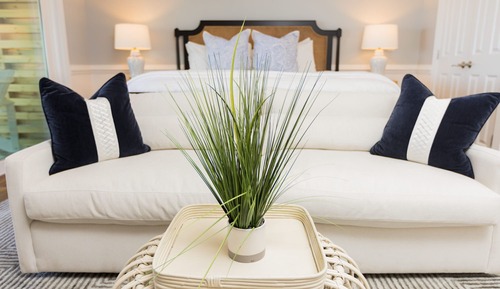 202 - Luxury Water View Room