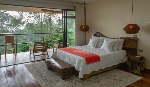 Luxury Suite, Valley View