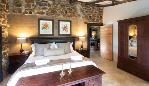 Garden Villa Room 17