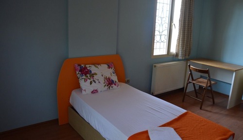 Senior Room, Garden View