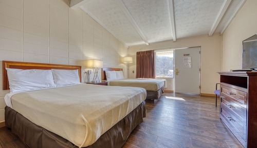 Standard Room, 2 Queen Beds