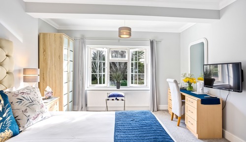 Standard Twin Room (ensuite)