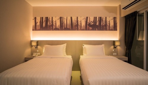 Standard Twin Room