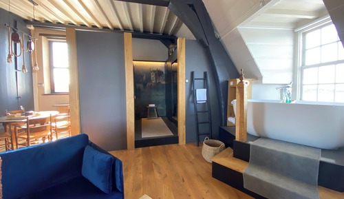 Romantic Tower Suite, Panorama view, Second Floor (Room 1001, main building)